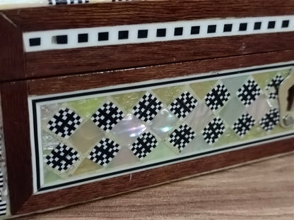 Wood Jewelry Box Inlaid mother of Pearl Egyptian Handmade (8" X 5.2" x 2.4" inch)