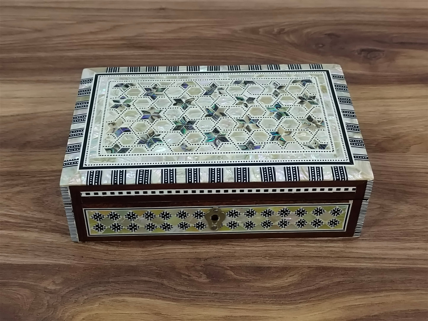 Wood Jewelry Box Inlaid mother of Pearl Egyptian Handmade (8" X 5.2" x 2.4" inch)