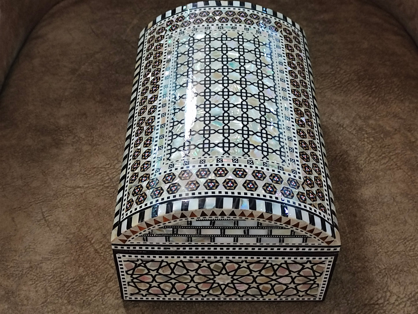 Wood Jewelry Box Inlaid mother of Pearl Egyptian Handmade (11" x 7.2" x 5.2" inch)