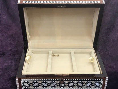 Wood Jewelry Box Inlaid mother of Pearl Egyptian Handmade (11" x 7.2" x 5.2" inch)